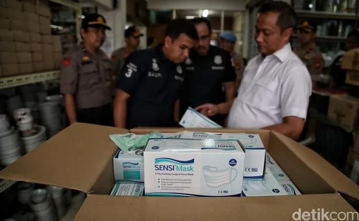 Di Balik Lonjakan Permintaan Masker: Ketika Polda Metro Jaya Mengawal Harga demi Warga Jakarta